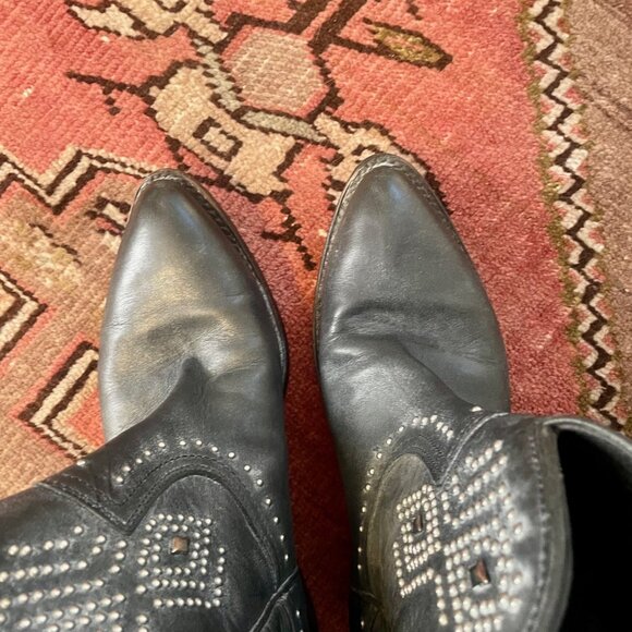 Frye Women's Billy Stud Short Western Boot Black Size 7.5 - Picture 7 of 7